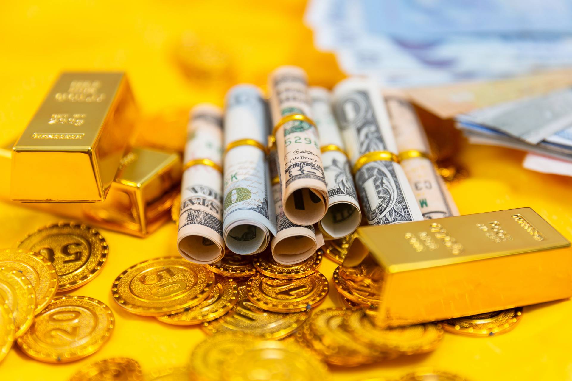 摩根士丹利：苹果(AAPL.US)应用商店收入7月加速增长，Epic诉讼未见负面影响