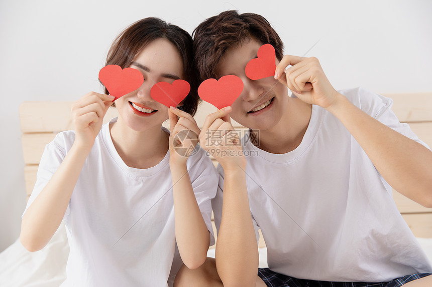 Arista Networks(ANET.US) Q2业绩亮眼 股价激增 大行纷纷上调目标价