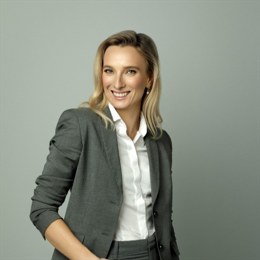 白雨露夺成都世运会女子斯诺克6红球金牌