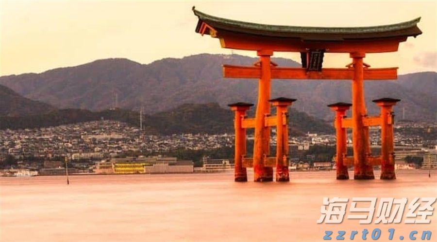 美财长贝森特：美联储下个月应考虑降息50基点